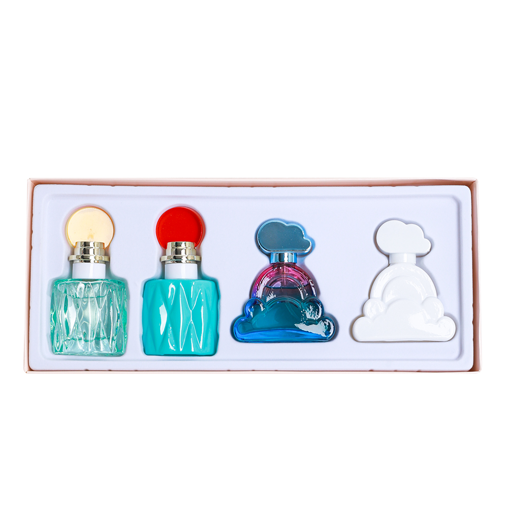 مجموعة عطور جديدة للنساء والرج - مراجعة Perfume New Fragrance وسعره